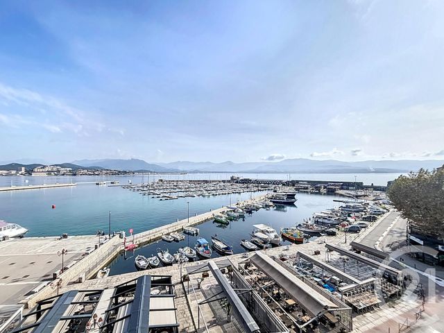 Appartement F4 à vendre - 3 pièces - 135,22 m2 - Ajaccio - 201 - CORSE