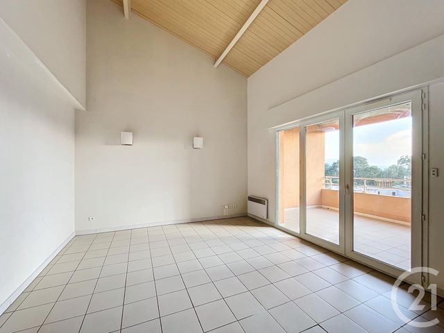 Appartement Duplex à louer - 4 pièces - 70 m2 - Ajaccio - 201 - CORSE